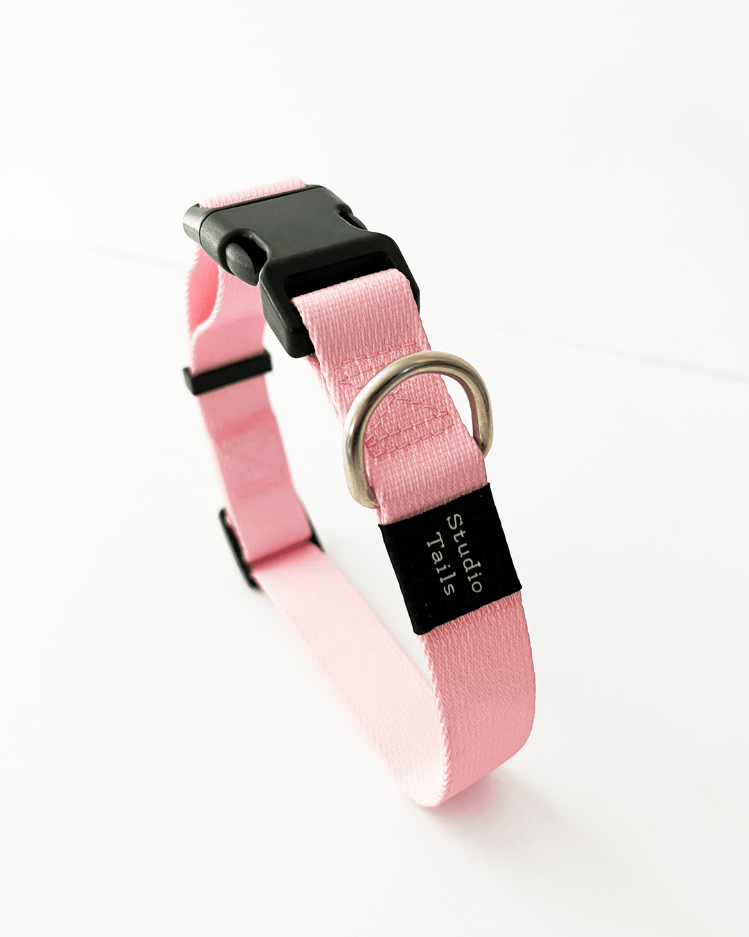 Sakura Pink Collar
